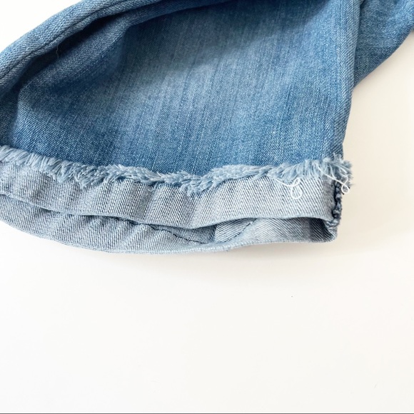 LEVI’s Signature mid rise‎ 10” Bermuda shorts SIZE 12 raw fringe hen EUC - Picture 2 of 6